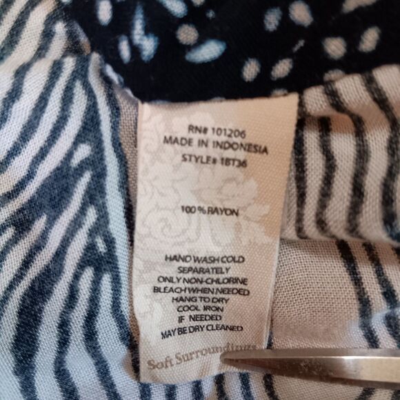 Soft Surroundings Black & White Patchwork Kimono Cardigan One Size Abstract - Picture 11 of 12